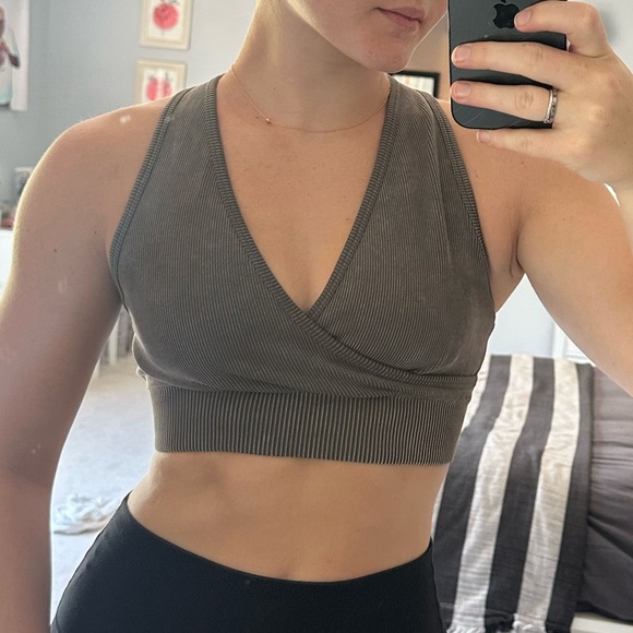 Fabletics Seamless Rib Bra - Picture 3 of 7